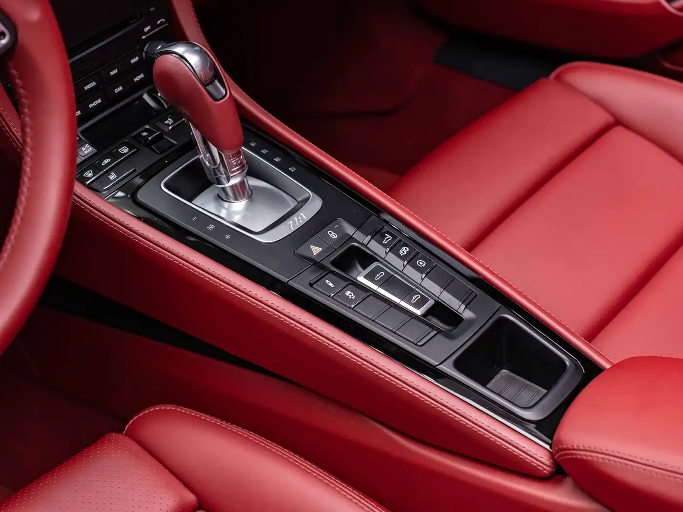 Porsche 718 2023 2022 Boxster T 2.0T
