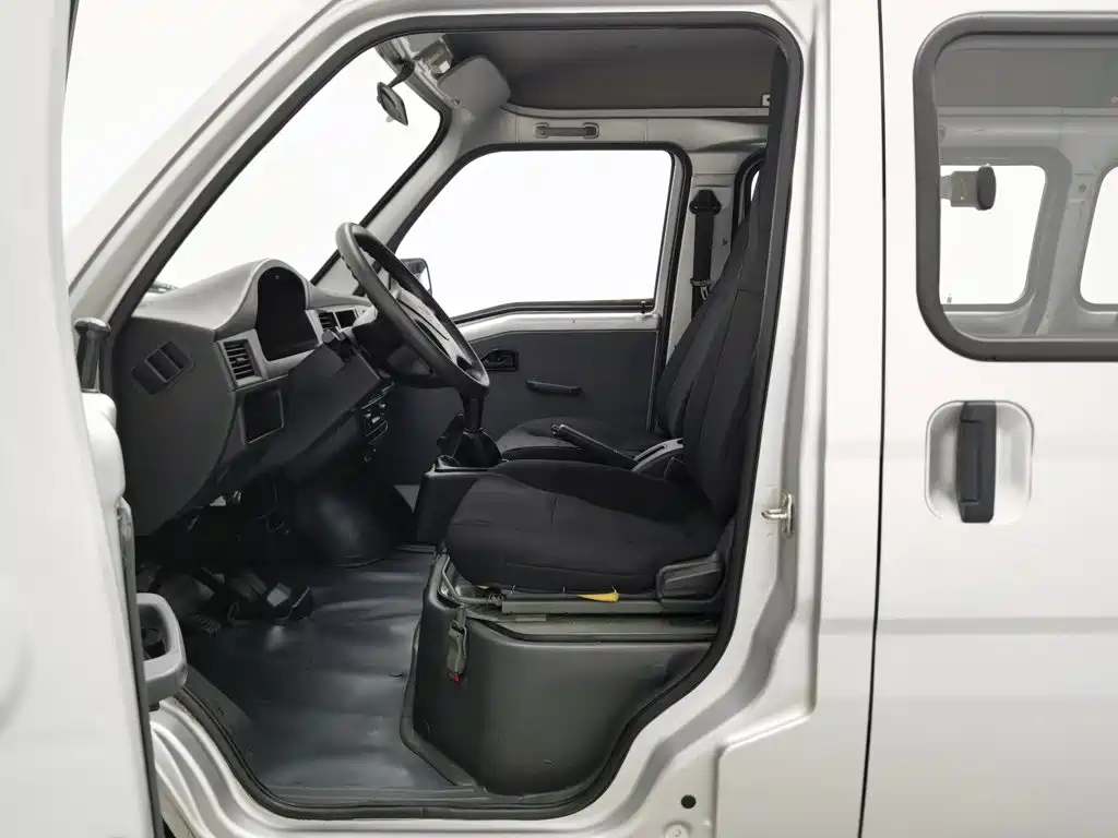 Wuling Motors Wuling Zhiguang 2022 2020 1.2L Utility China VI LSI