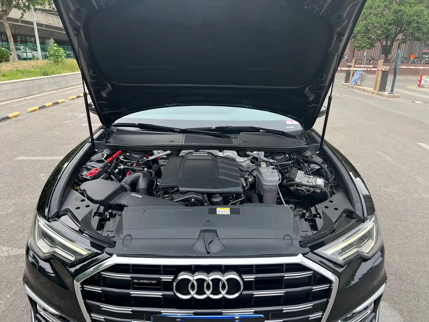 Audi A6L 2021 40 TFSI Luxury Sport фото 17