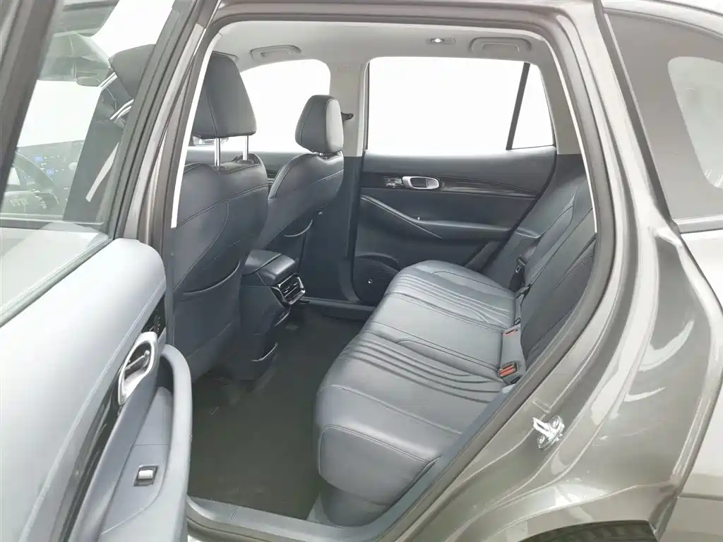 GEELY GALAXY GALAXY E5