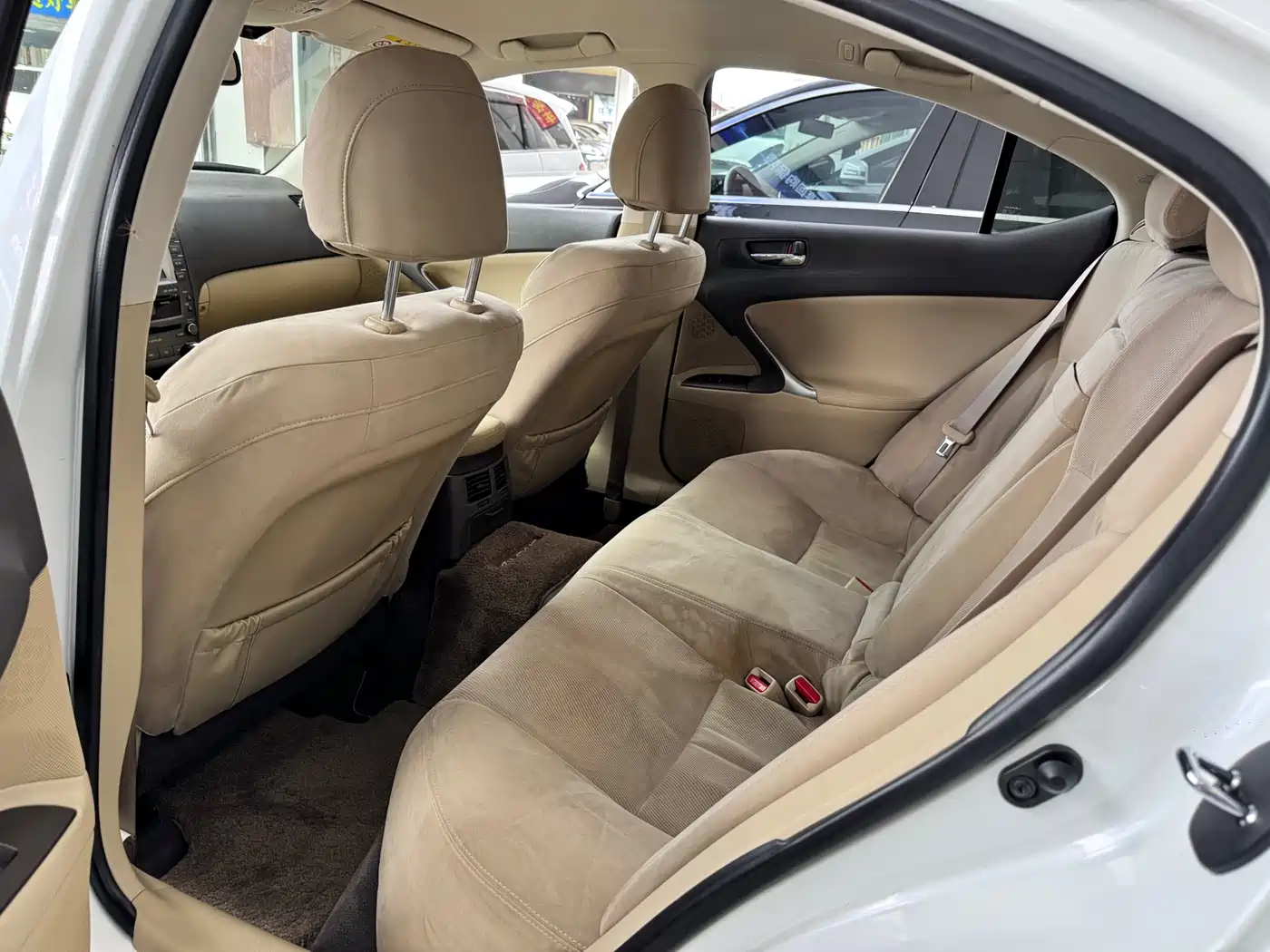 Lexus IS 2010 2009 300