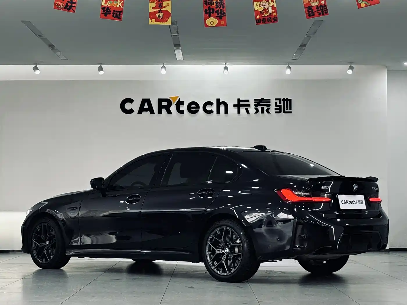 BMW 3 Series 2025 330Li M Sport Night Edition фото 3