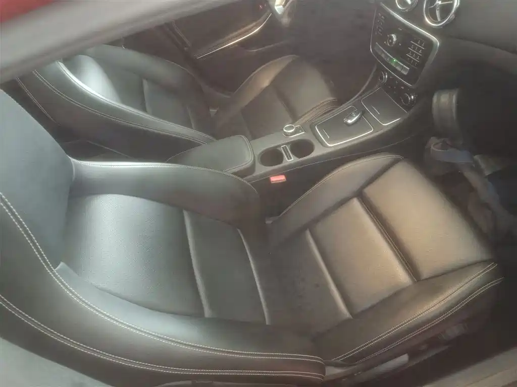 Mercedes-Benz GLA 2019 GLA 200 Fashion фото 25