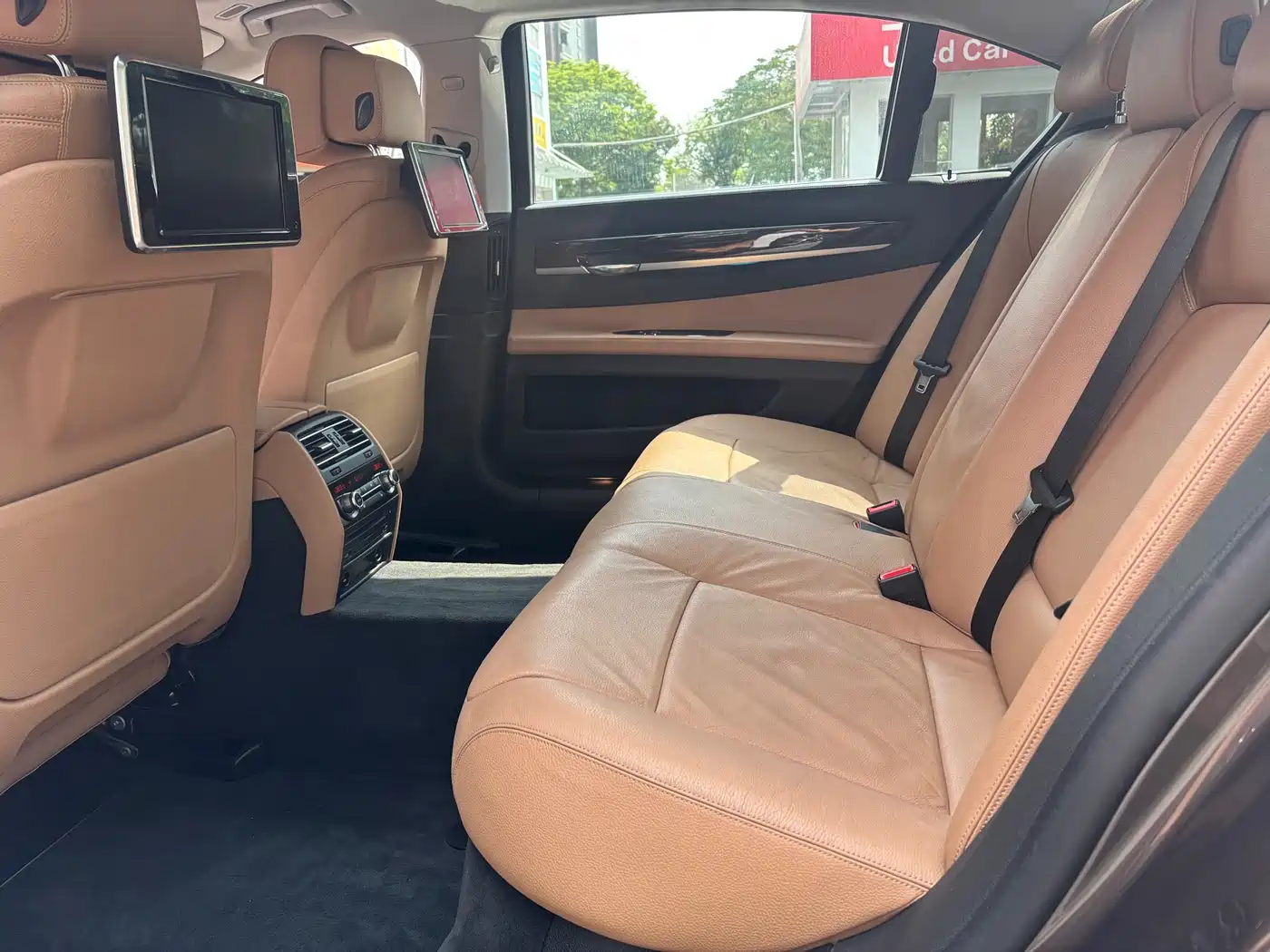 BMW 7 Series 2014 730Li Premium фото 20