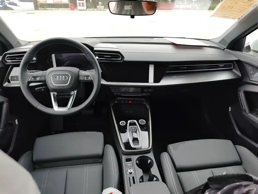 Audi A3 2026 2025 Facelift A3L Limousine 35TFSI Flying Joy Edition
