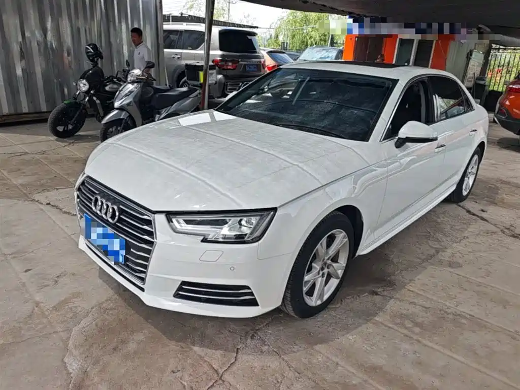 Audi A4L 2018 30th Anniversary 40 TFSI Progressive