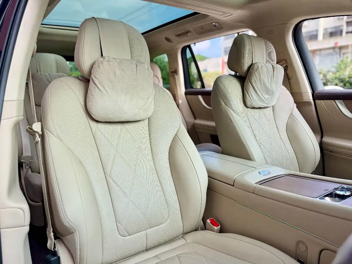 AITO Wenjie AITO M9 2024 Extended Range Ultra 42kWh 6-Seater фото 13