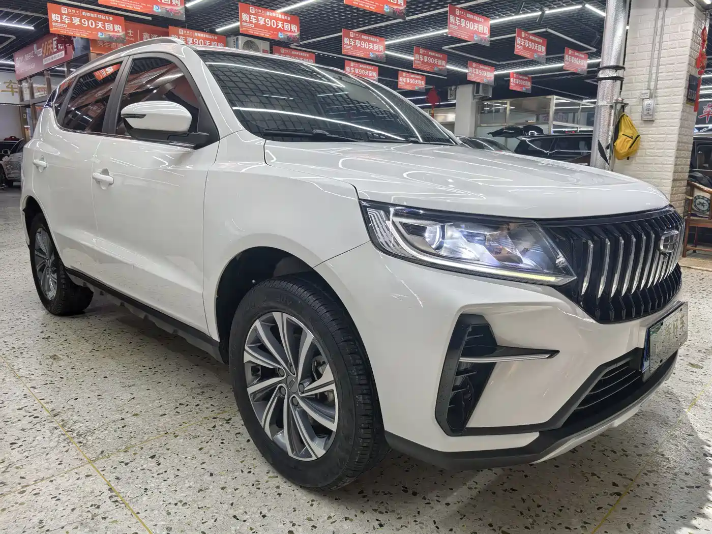 GEELY AUTOMOBILE VISION X6