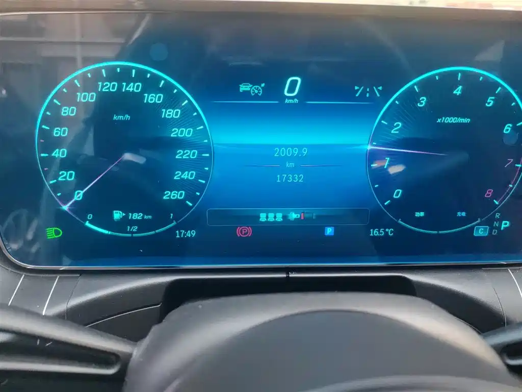 Mercedes-Benz C-Class 2023 C 200 L Sport фото 8