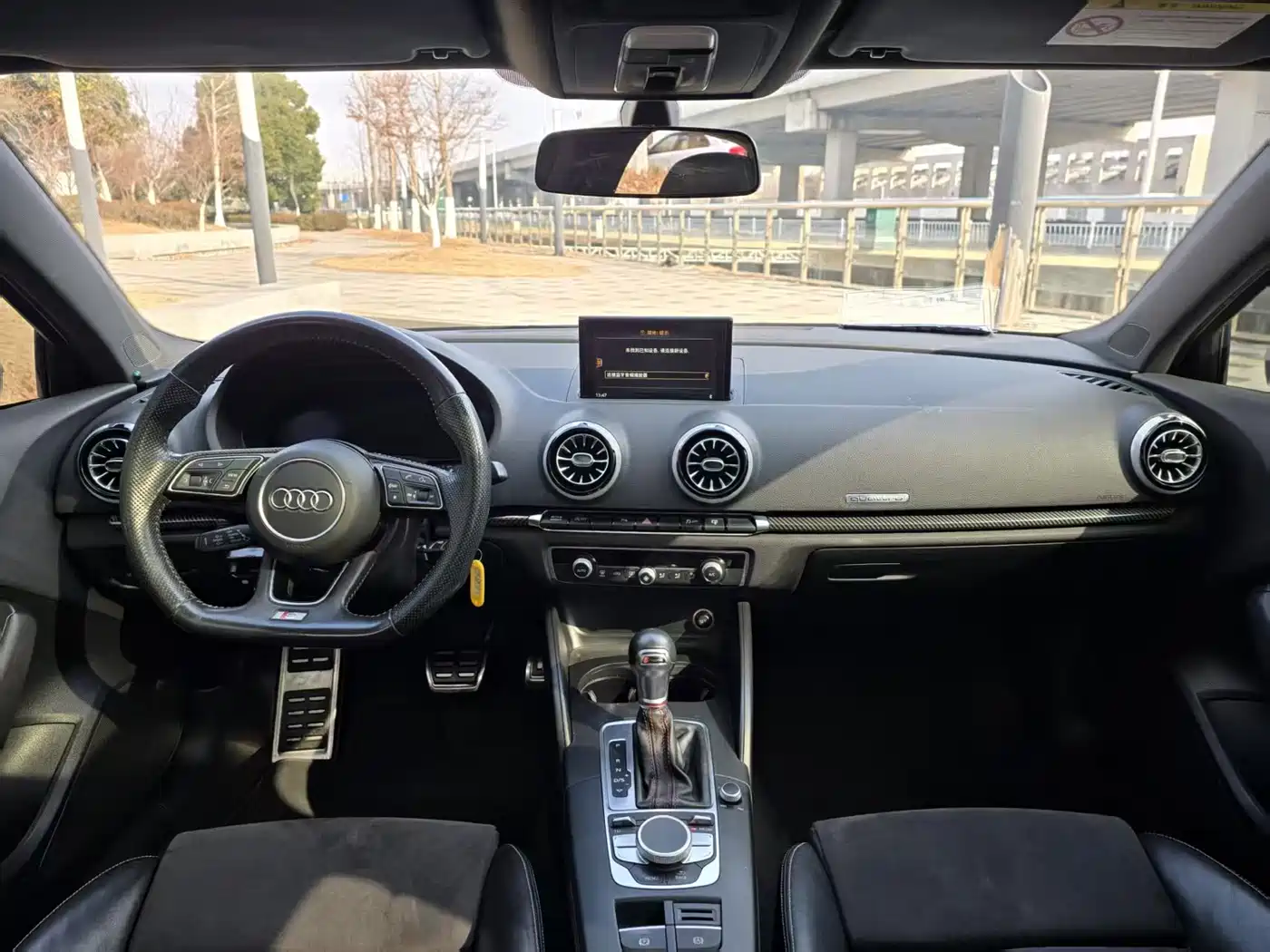 Audi S3 2015 S3 2.0T Limousine фото 10