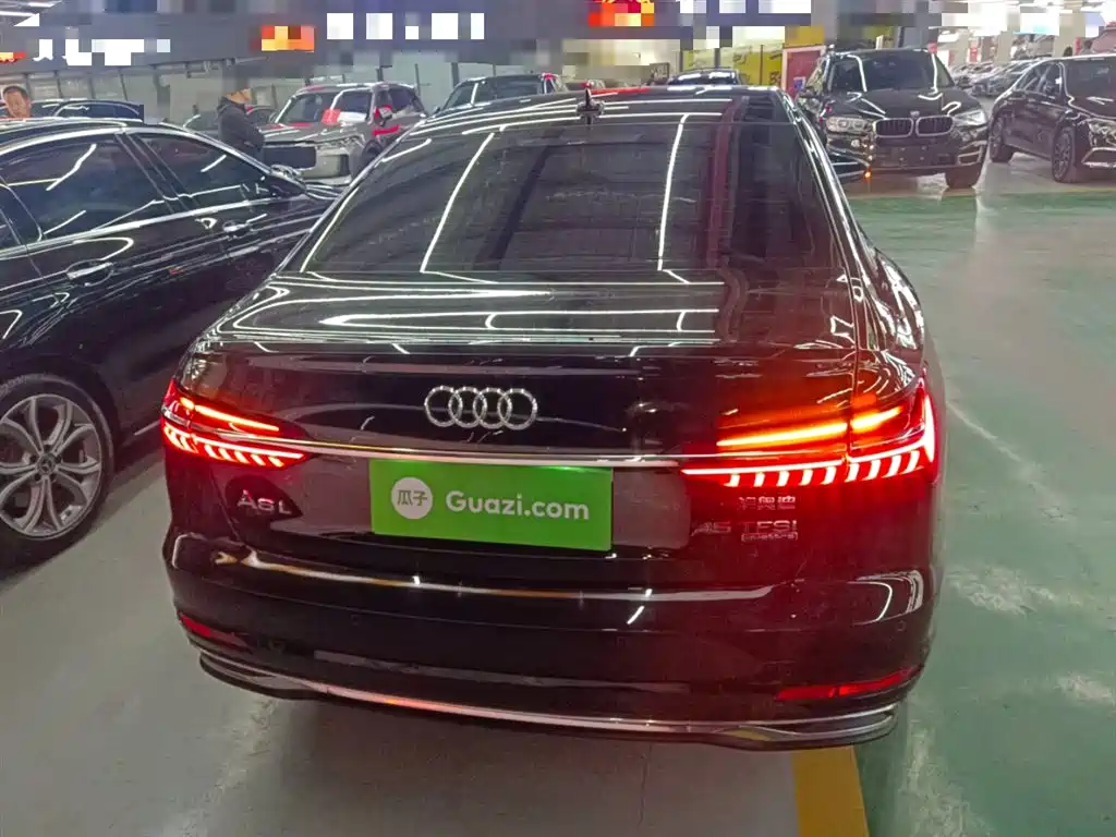 Audi A6L 2023 45 TFSI Premium Selection Elegance фото 4