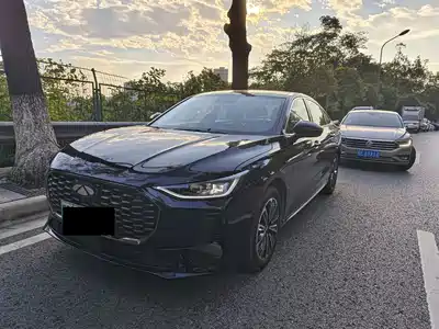 Chery Fulwin A8L