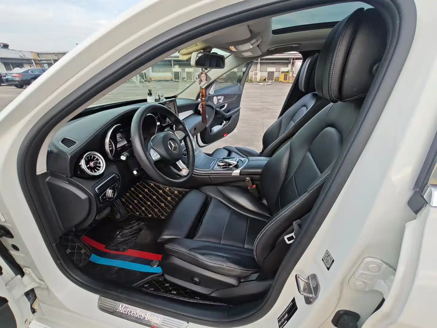 Фото 5 - Mercedes-Benz C-Class