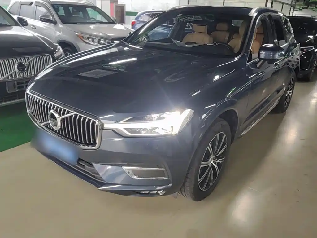 Фото 1 - Volvo XC60