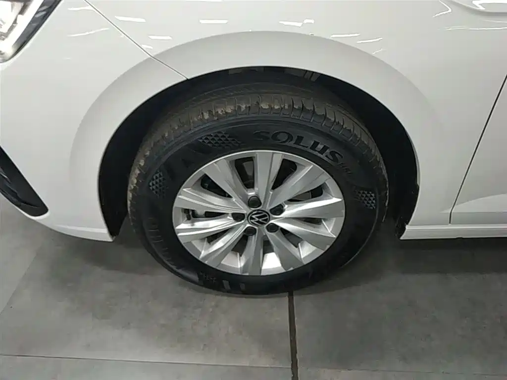 Volkswagen Lavida 2025 New Edge 1.5L Outstanding New Ease фото 23