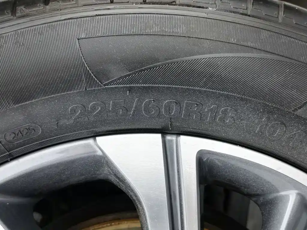 Фото 24 - Geely Emgrand X6