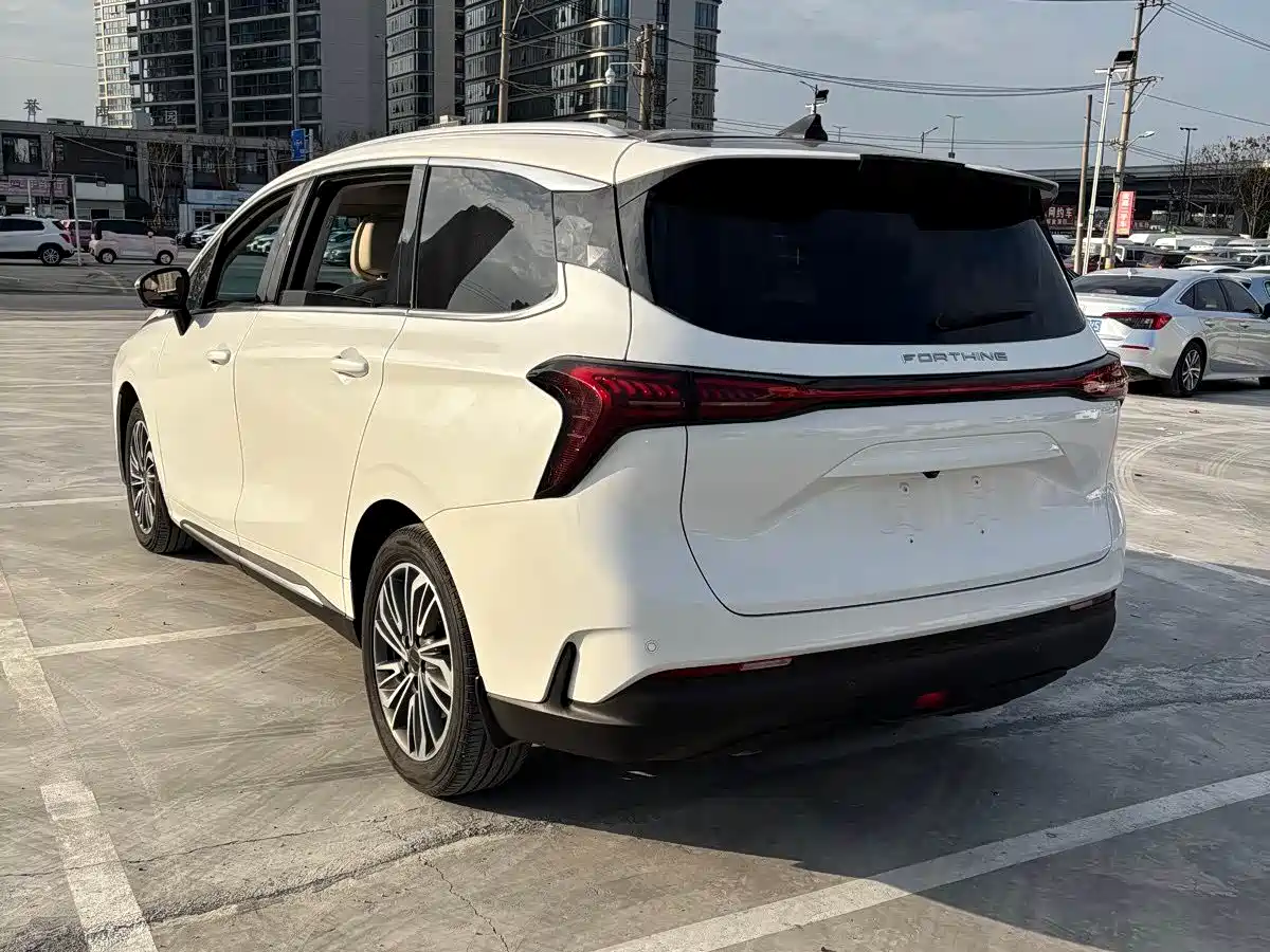 DONGFENG POPULAR YACHTS