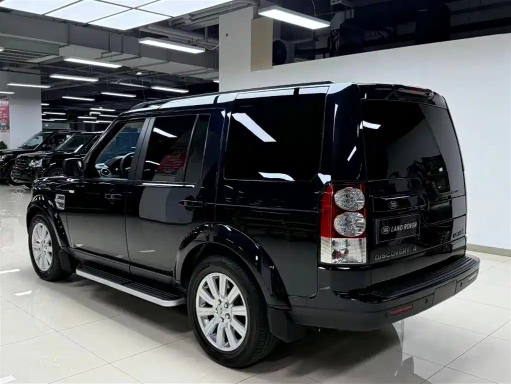 Land Rover Discovery 2012 5.0 V8 HSE фото 5