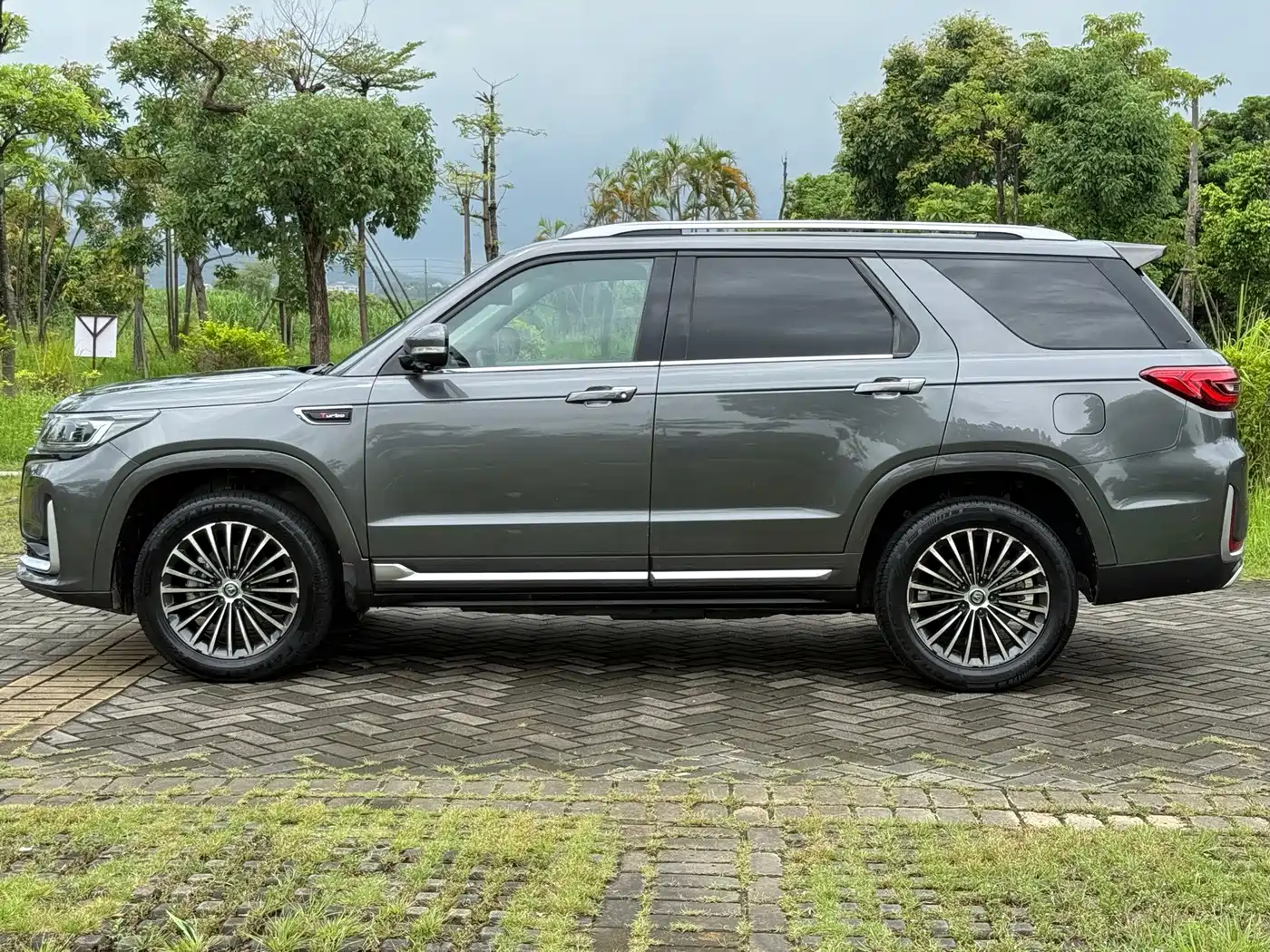Changan CS95 2019 2019 2.0T 2WD Premium