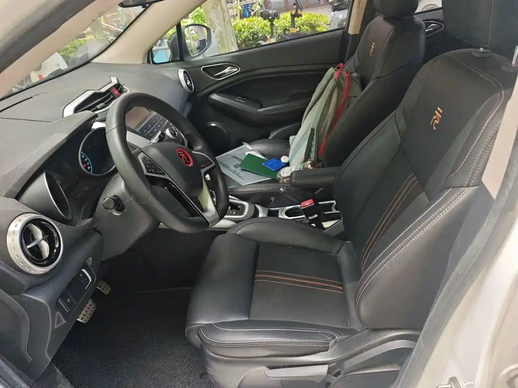 BYD Yuan 2017 2017 1.5L Auto Cool Fashion