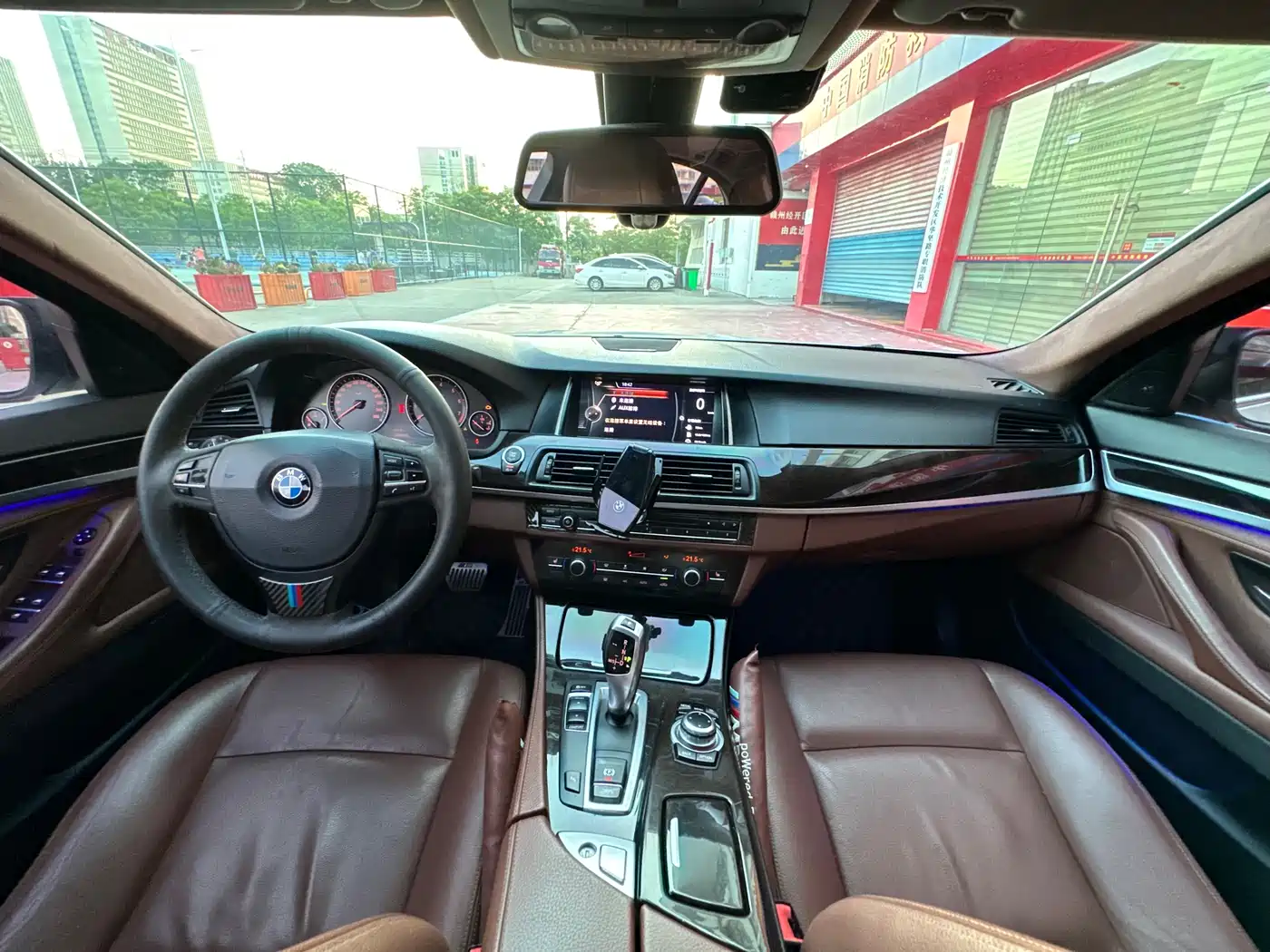 BMW 5 Series 2014 525Li Leading фото 8