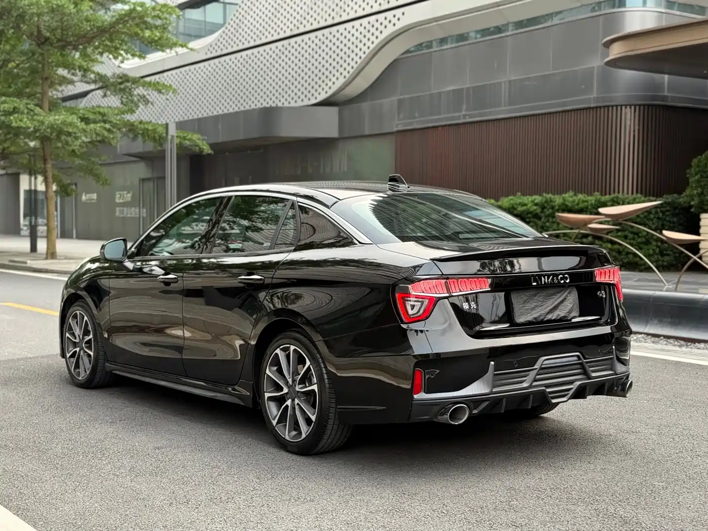 Lynk & Co 03 2019 2.0TD Auto Power Version фото 4