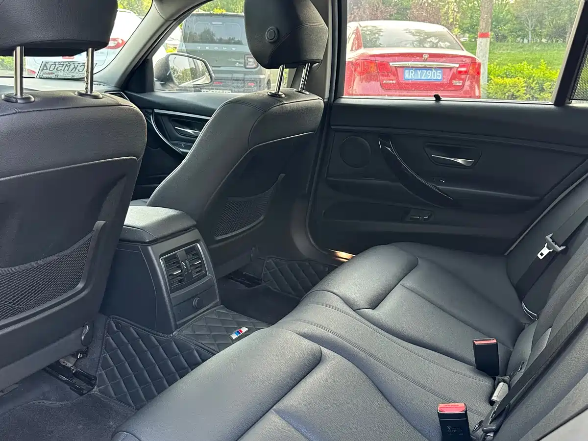 BMW 3 Series 2017 320Li xDrive Fashion фото 12