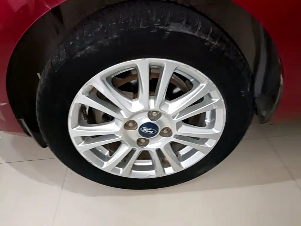 Ford Fiesta 2015 2013 Hatchback 1.5L Automatic Fashion