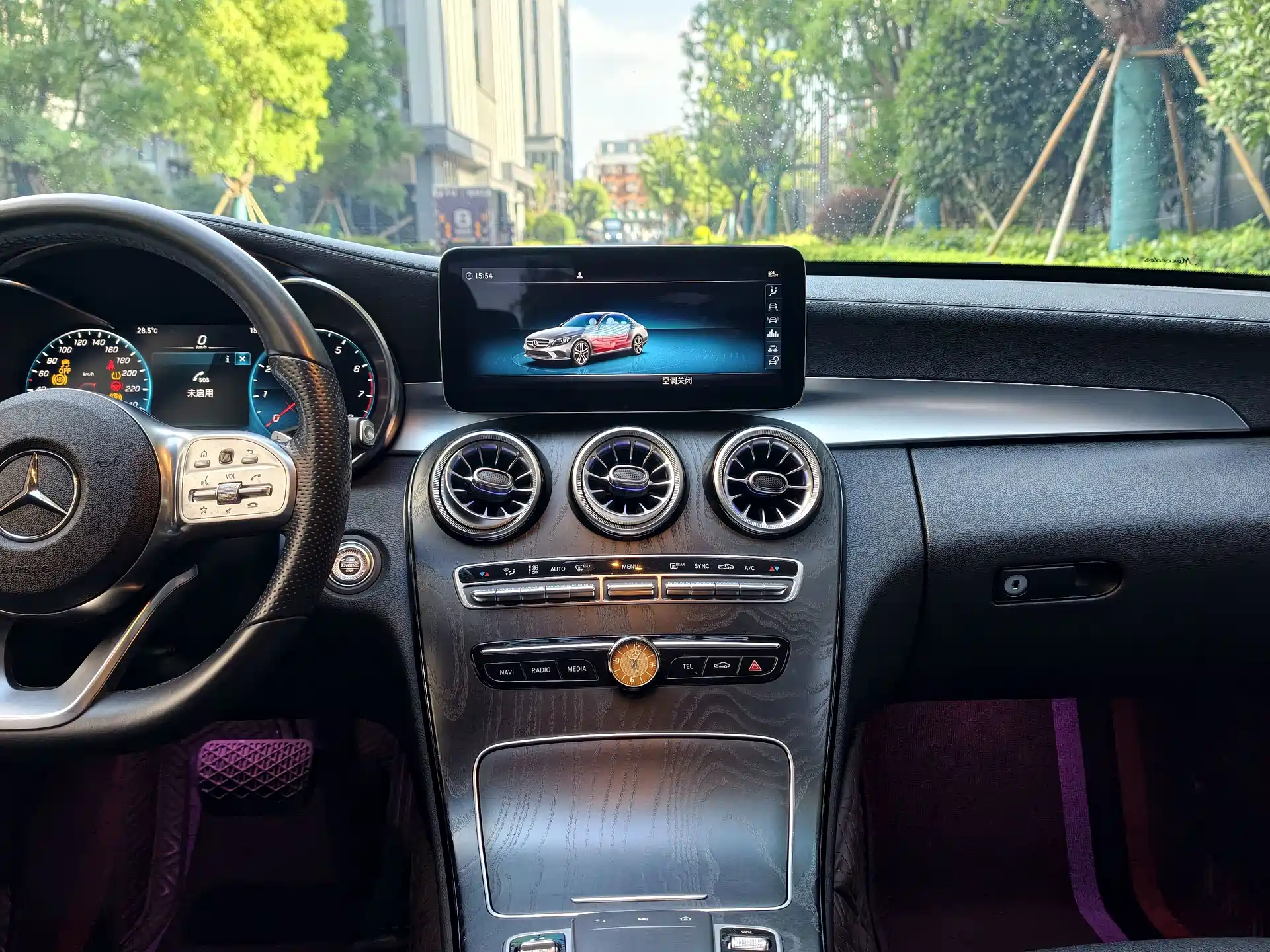 Фото 18 - Mercedes-Benz C-Class