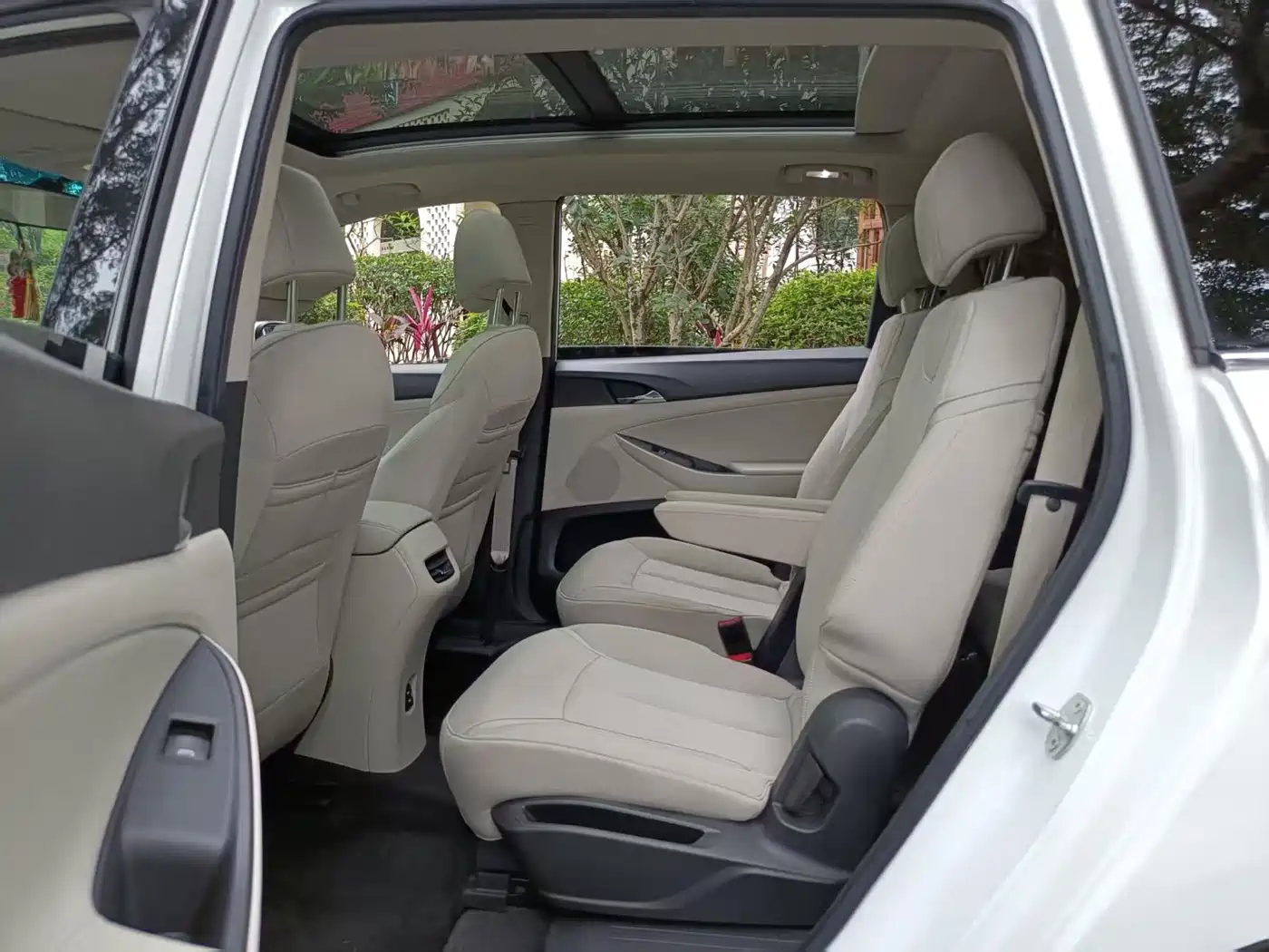 Buick GL6 2018 18T 6-Seater Elite фото 10