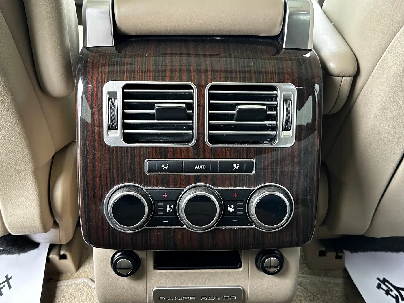 Land Rover Range Rover 2015 3.0 SC V6 Vogue фото 12