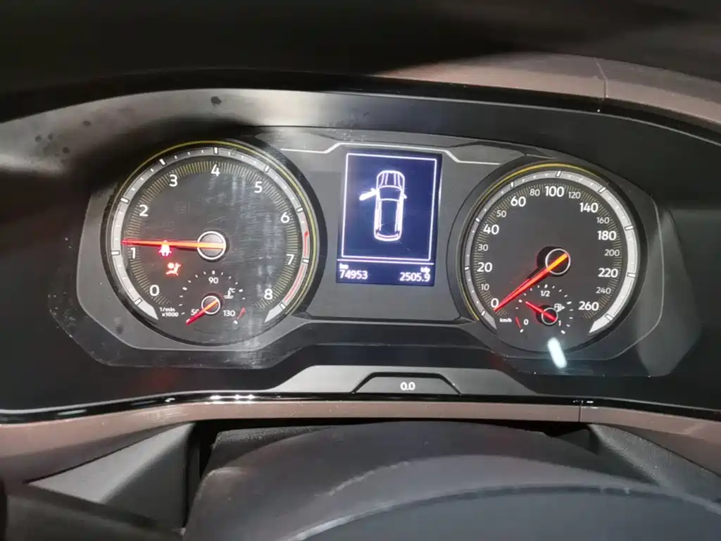 Volkswagen Tharu, миниатюра 12