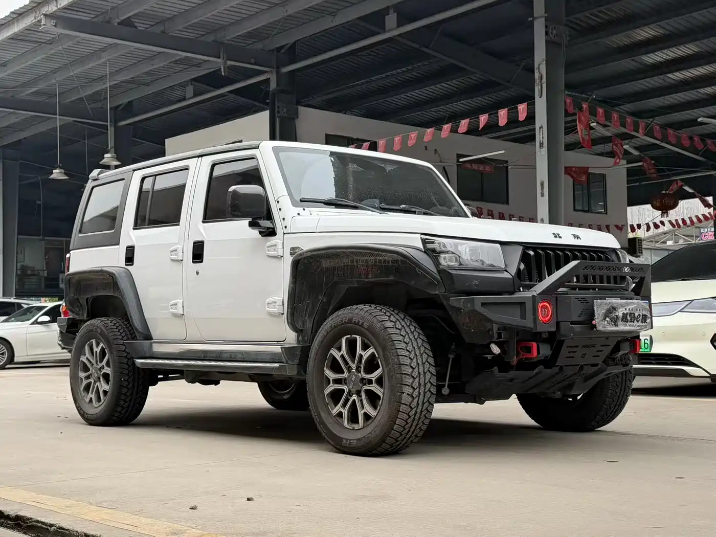 BAIC ORV Beijing Offroad BJ40 2023 2.0T Auto 4WD Urban Hunter Knight Edition фото 3