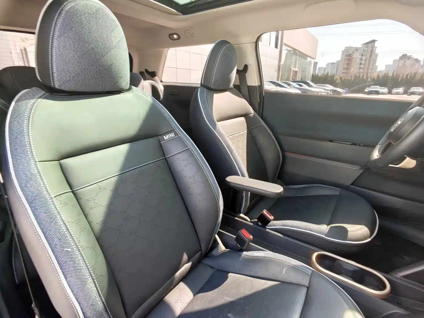 MINI ELECTRIC  COOPER