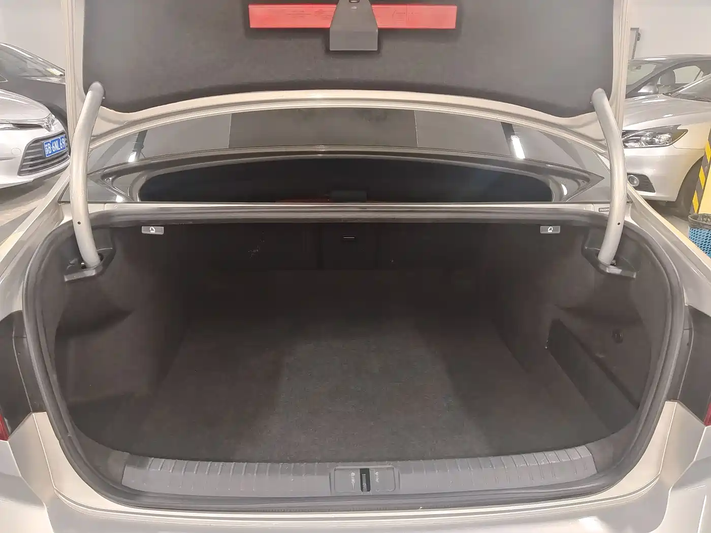 Volkswagen Magotan 2017 330TSI DSG Premium фото 9