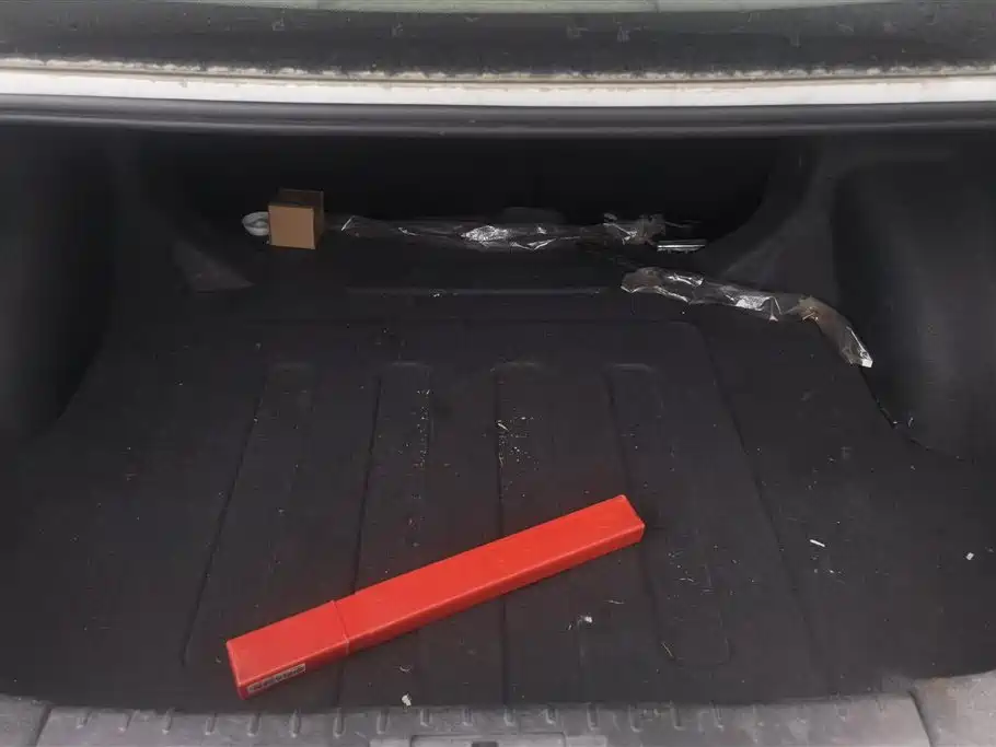 GEELY AUTOMOBILE EMGRAND