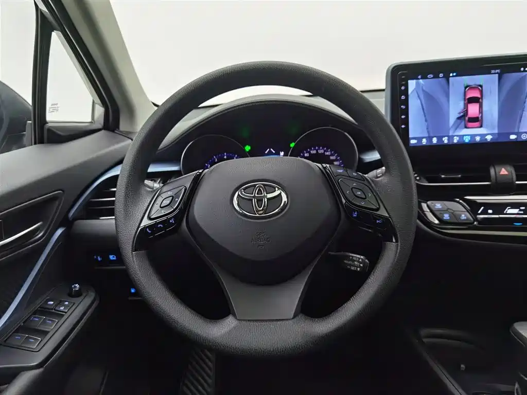 Toyota IZOA 2021 2.0L Yixiang Edition фото 11