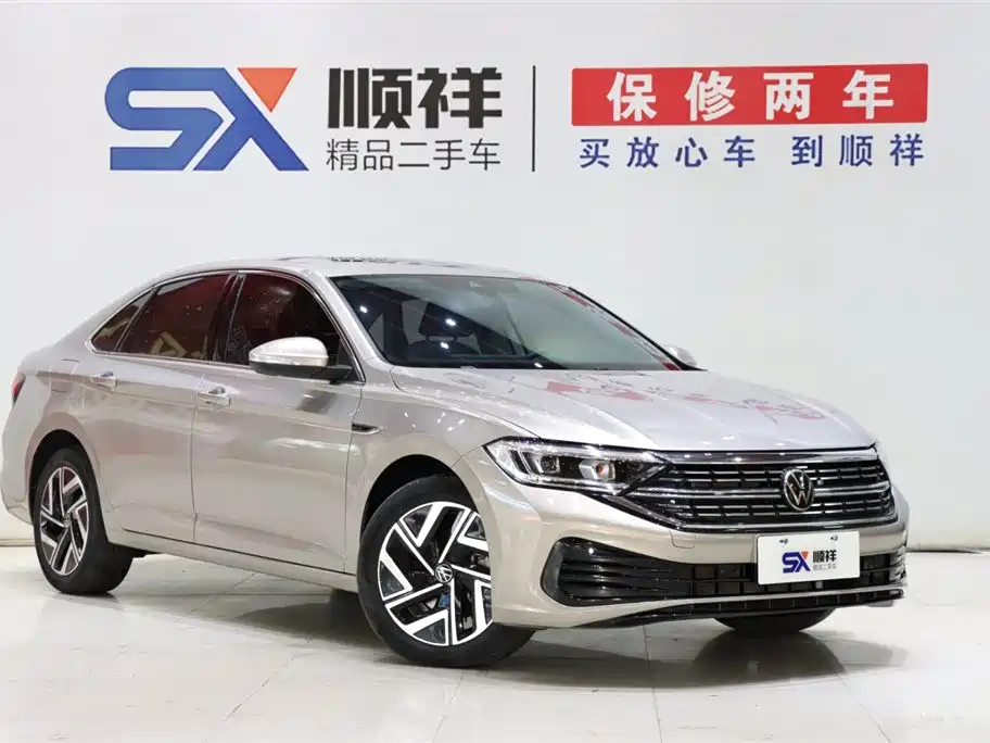 Volkswagen Sagitar 2023 300TSI DSG Surpassing Edition фото 3