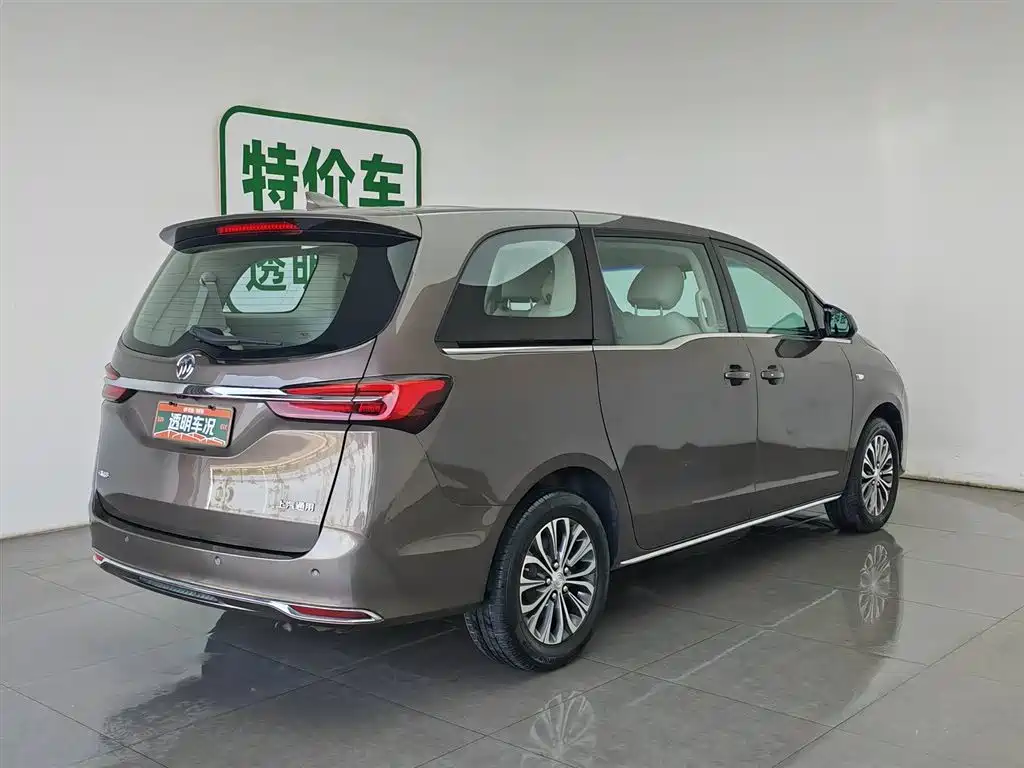 BUICK GL8