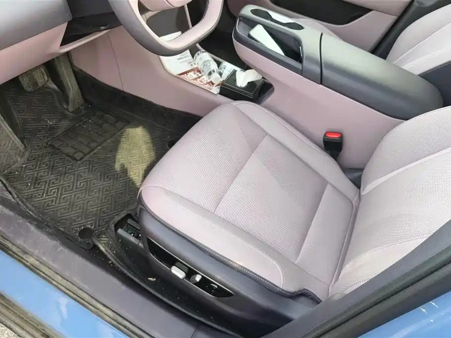 Hongqi HONGQI TIANGONG 06