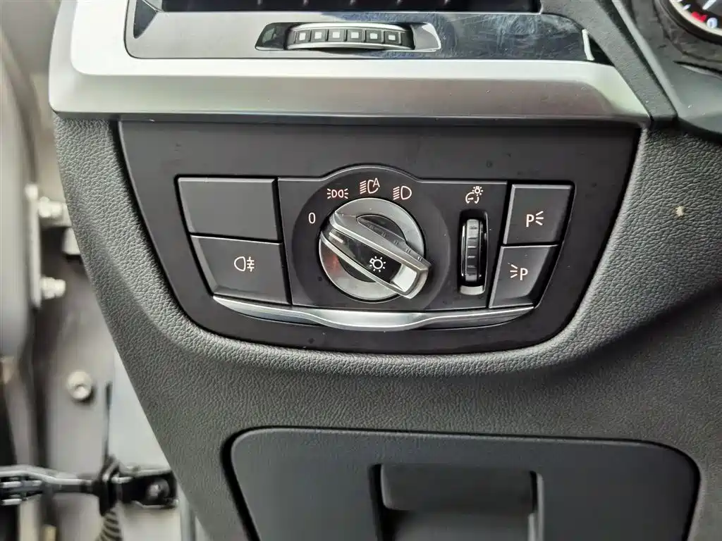 BMW X3 2019 xDrive25i Luxury Package фото 21