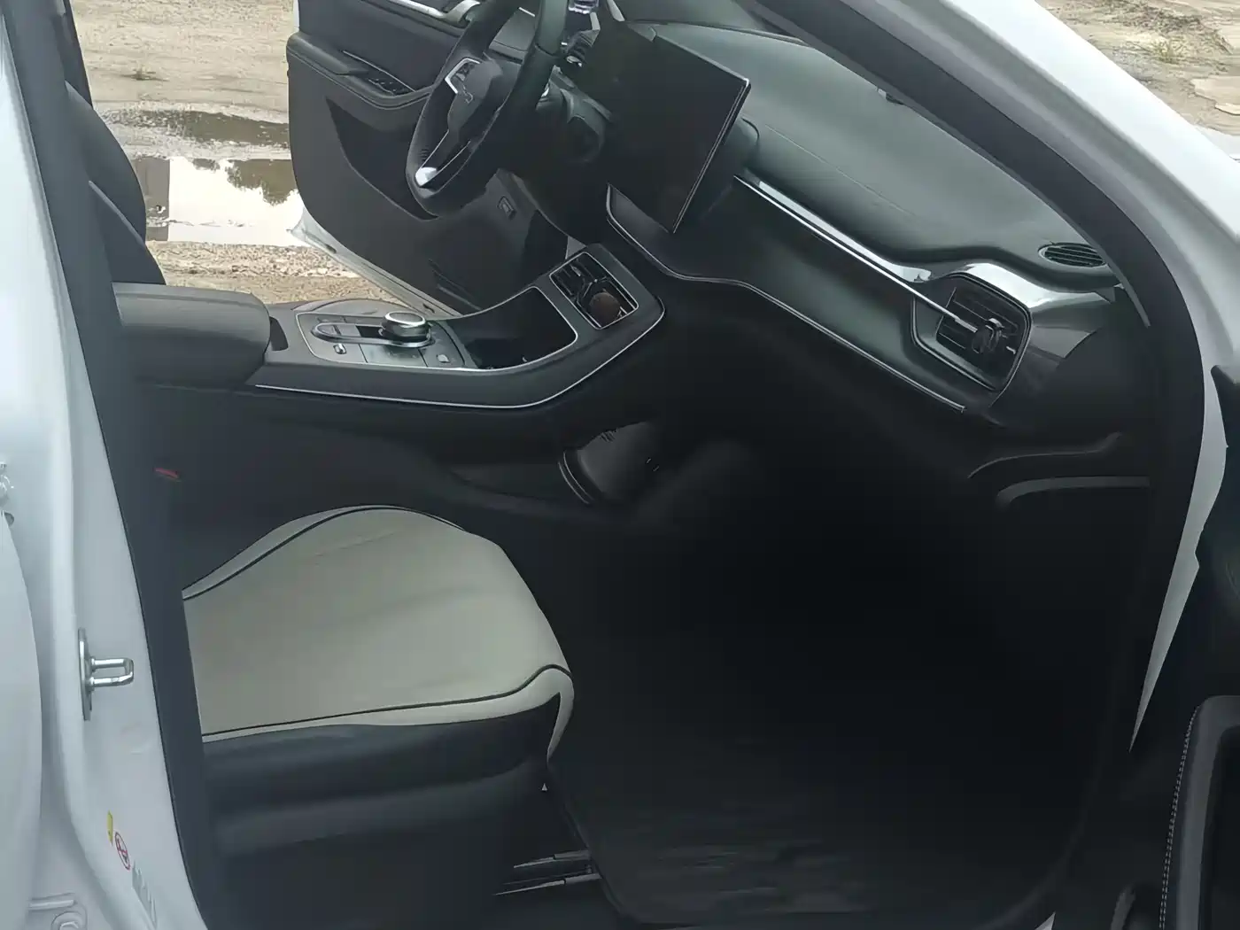 BYD Destroyer 05 2024 DM-i 55KM Pilot Glory Edition фото 9