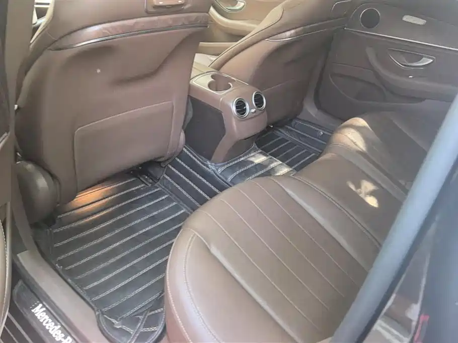 Mercedes-Benz E-Class 2020 E 300 L Fashion фото 11