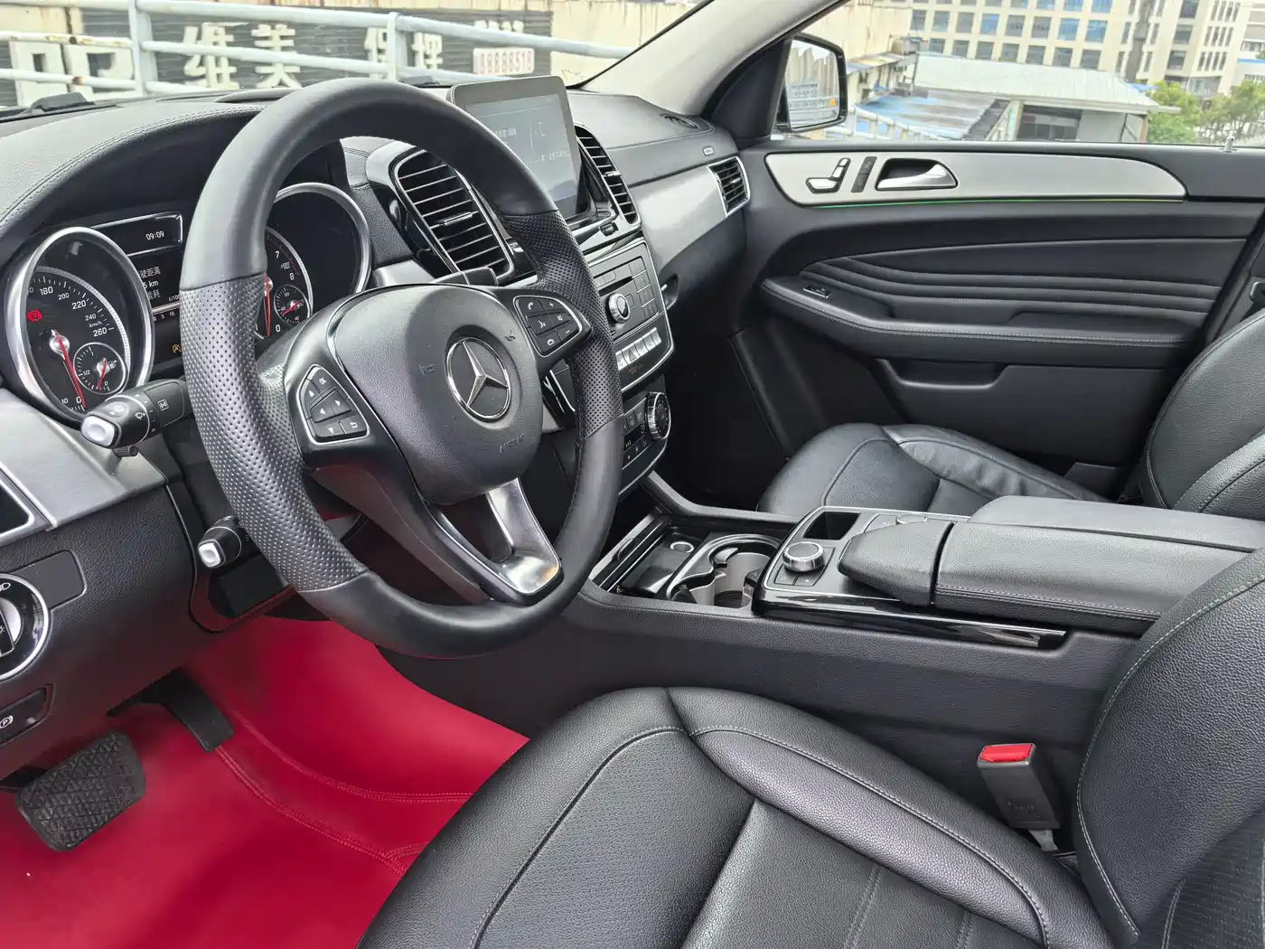 Mercedes-Benz GLE Coupe 2015 GLE 320 4MATIC Coupe SUV фото 13