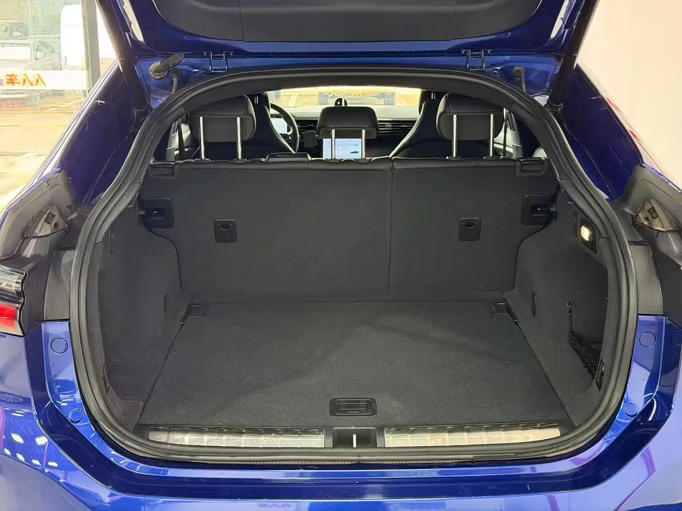 Фото 21 - NIO EC6