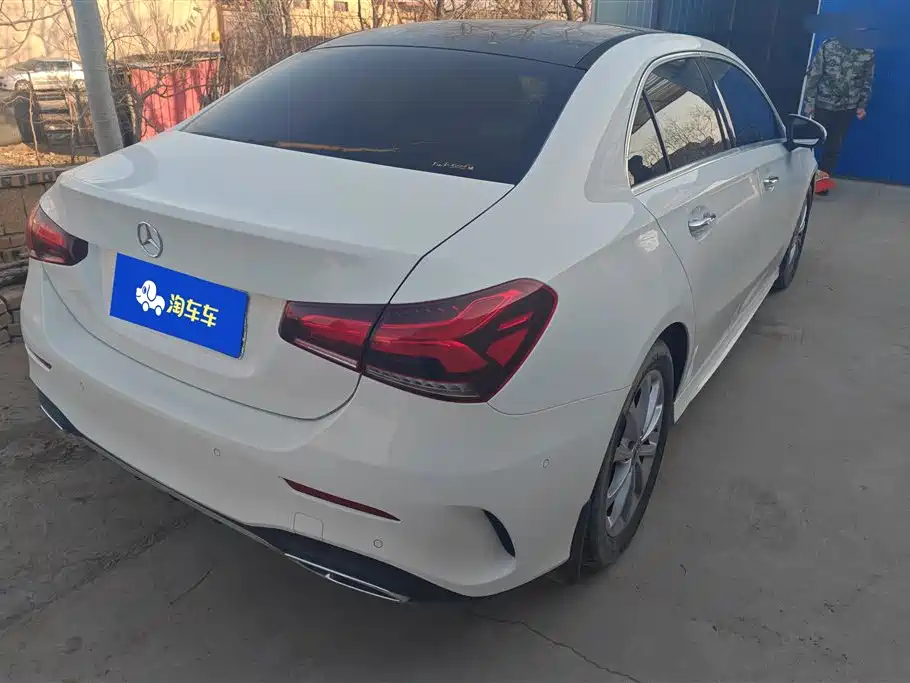 Mercedes-Benz A-Class 2020 Facelift A 200 L Sport Sedan Fashion фото 3