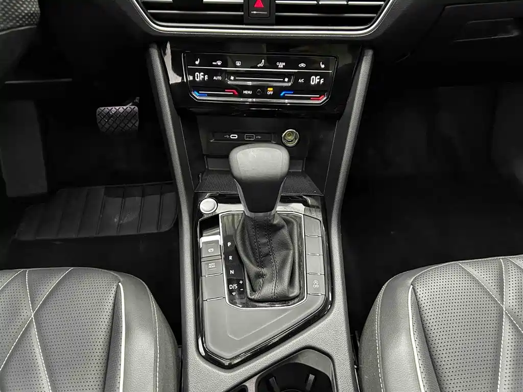 Volkswagen Tiguan L 2023 280TSI 2WD Trend Limited Edition фото 5