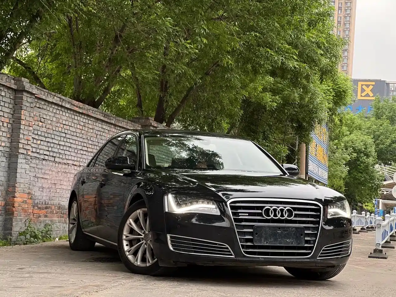 Audi A8 2013 A8L 55 TFSI quattro Luxury фото 3
