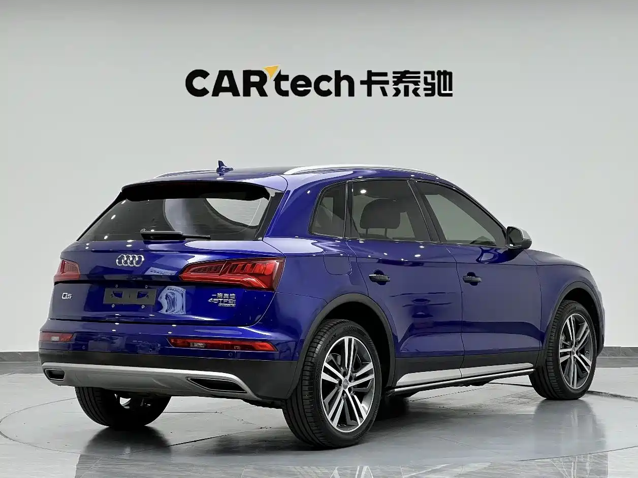 Audi Q5L 2020 45 TFSI Premium Elegance фото 6