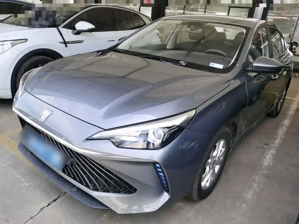 Roewe i5 2025 2023 1.5L CVT Luxury Edition